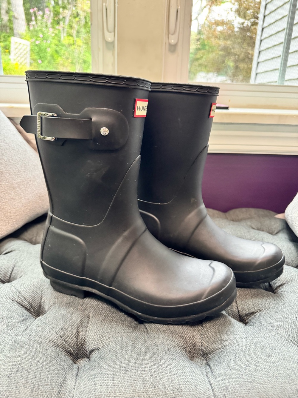 Hunter Women's Black Short Rain Boots